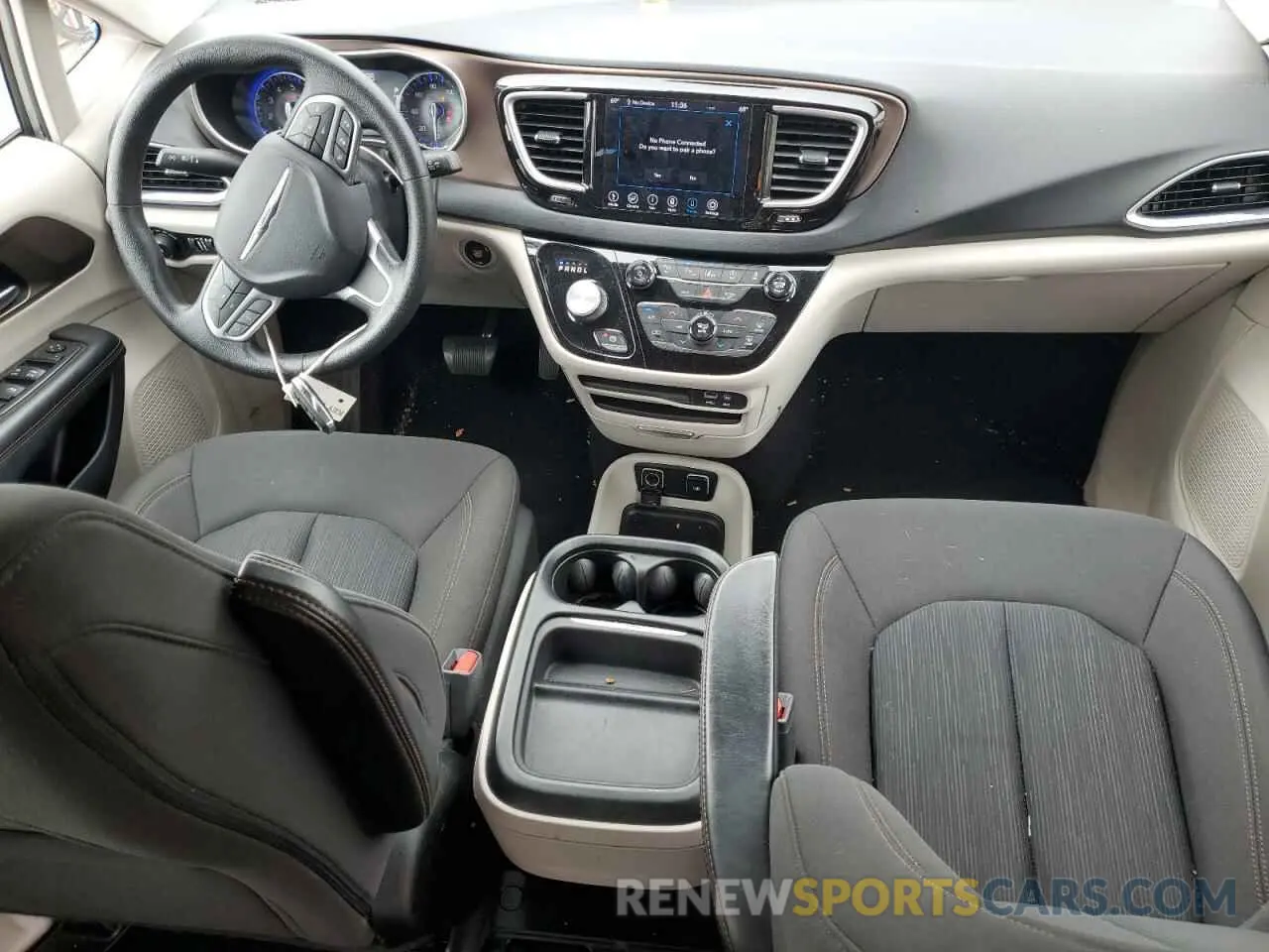 8 Photograph of a damaged car 2C4RC1FG0KR610496 CHRYSLER PACIFICA 2019