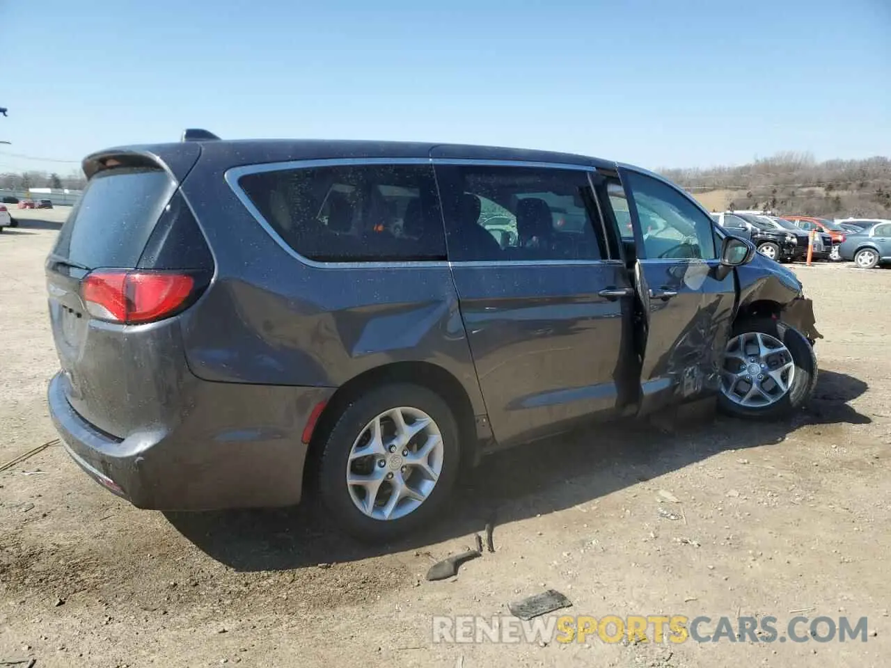 3 Фотография поврежденного автомобиля 2C4RC1FG1KR629946 CHRYSLER PACIFICA 2019