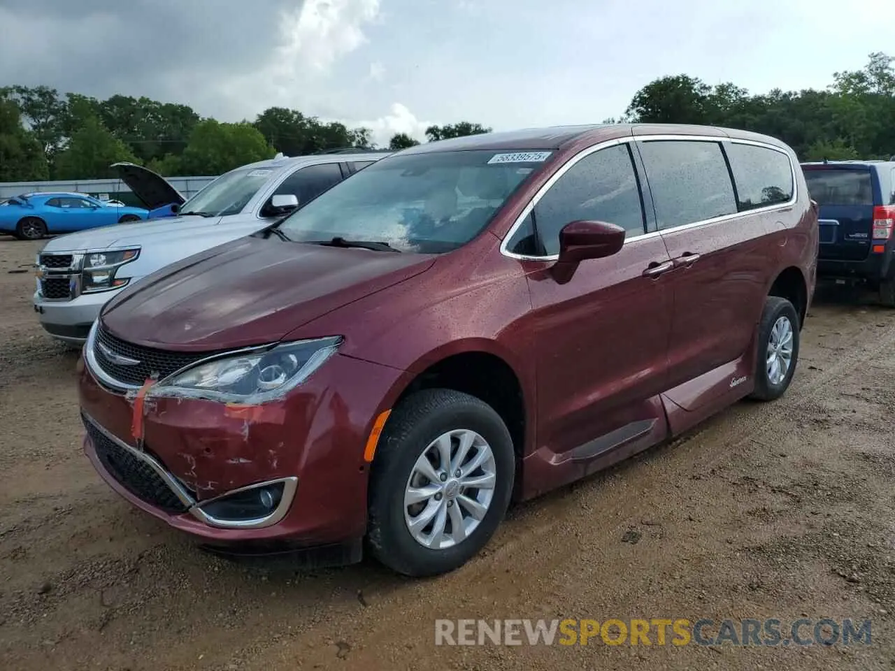 1 Фотография поврежденного автомобиля 2C4RC1FG1KR638971 CHRYSLER PACIFICA 2019