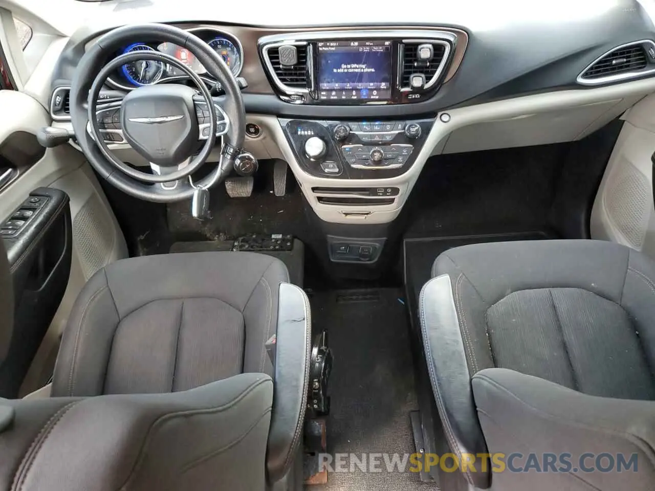 8 Фотография поврежденного автомобиля 2C4RC1FG1KR638971 CHRYSLER PACIFICA 2019