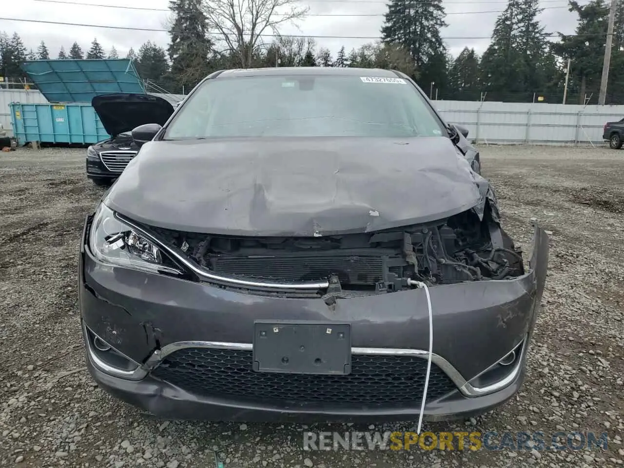 5 Photograph of a damaged car 2C4RC1FG2KR506477 CHRYSLER PACIFICA 2019