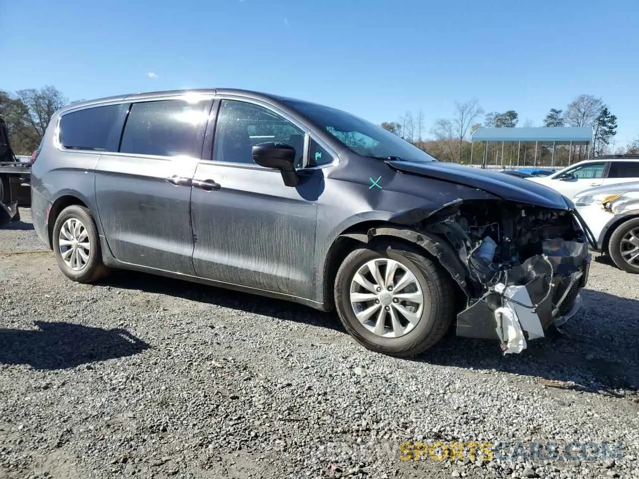 4 Фотография поврежденного автомобиля 2C4RC1FG4KR639628 CHRYSLER PACIFICA 2019