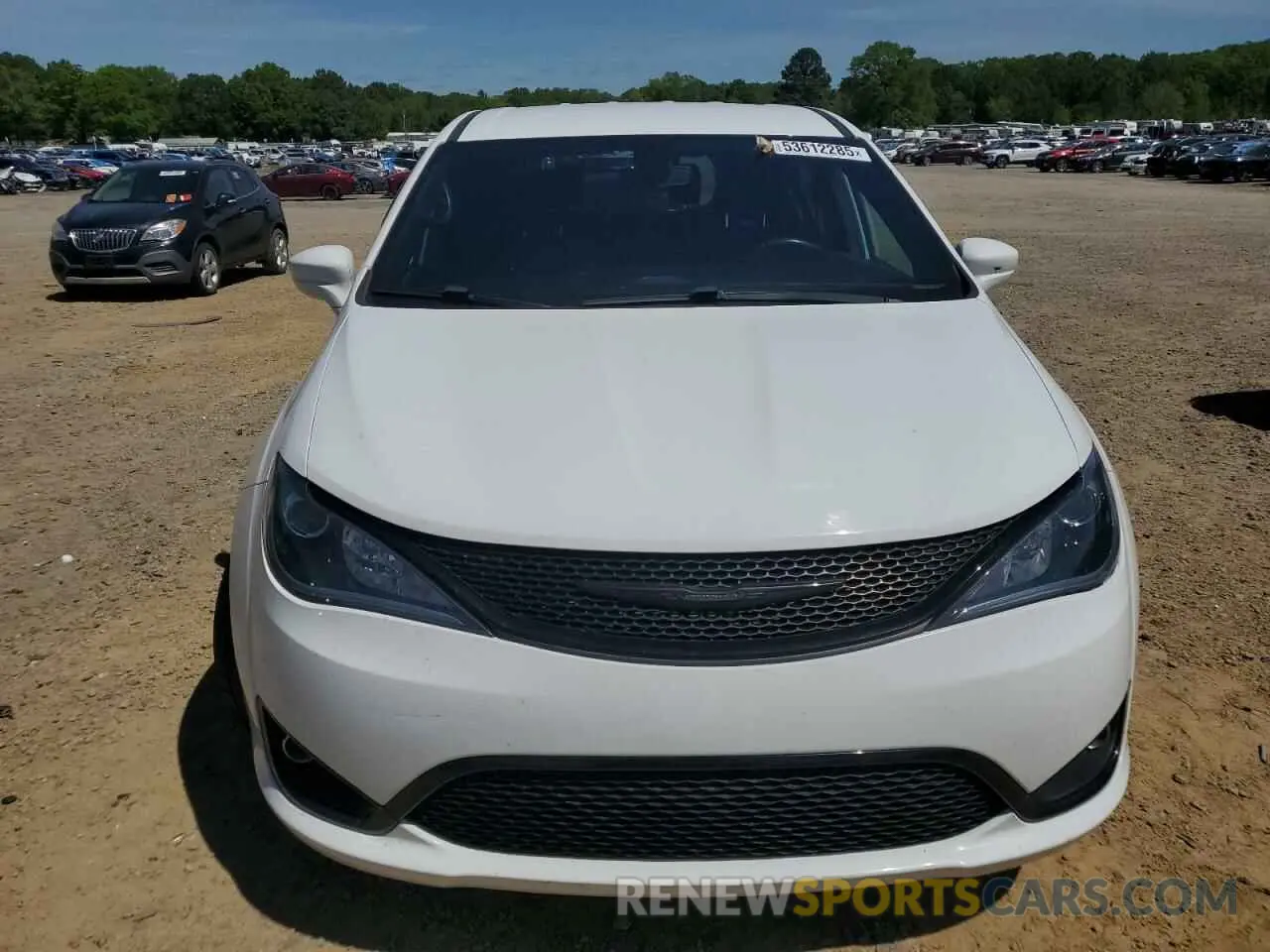 5 Photograph of a damaged car 2C4RC1FG4KR734142 CHRYSLER PACIFICA 2019