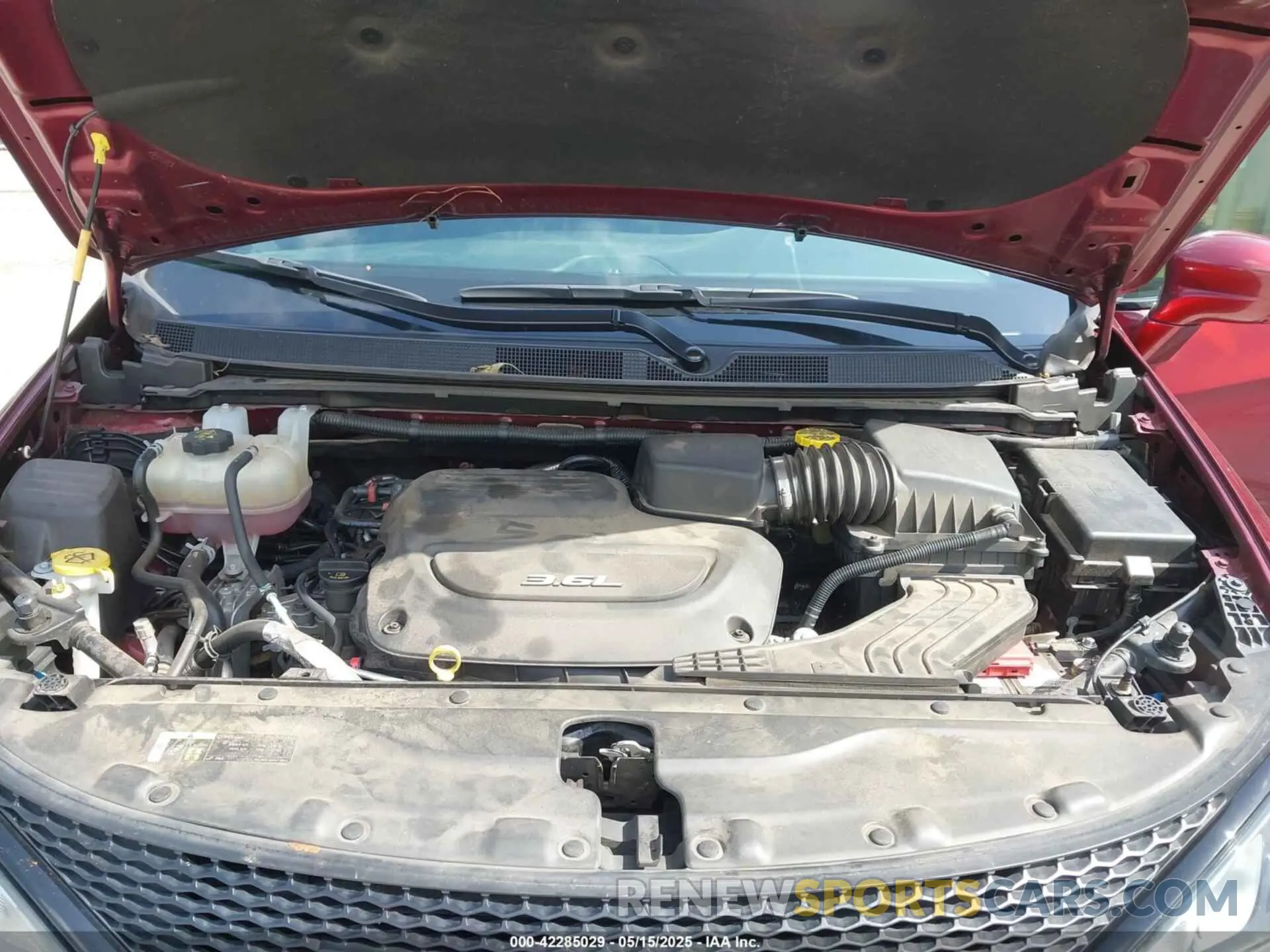 10 Фотография поврежденного автомобиля 2C4RC1FG6KR532127 CHRYSLER PACIFICA 2019