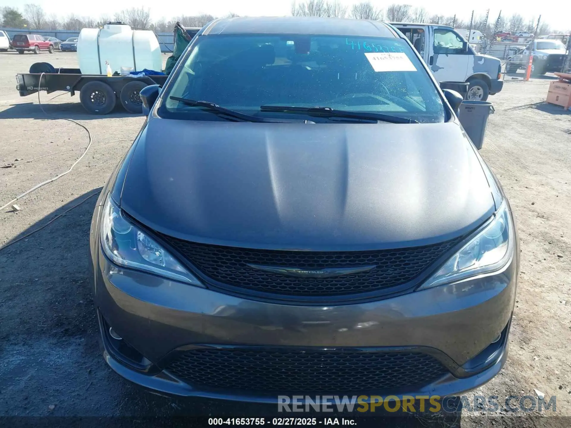 6 Photograph of a damaged car 2C4RC1FG9KR583413 CHRYSLER PACIFICA 2019