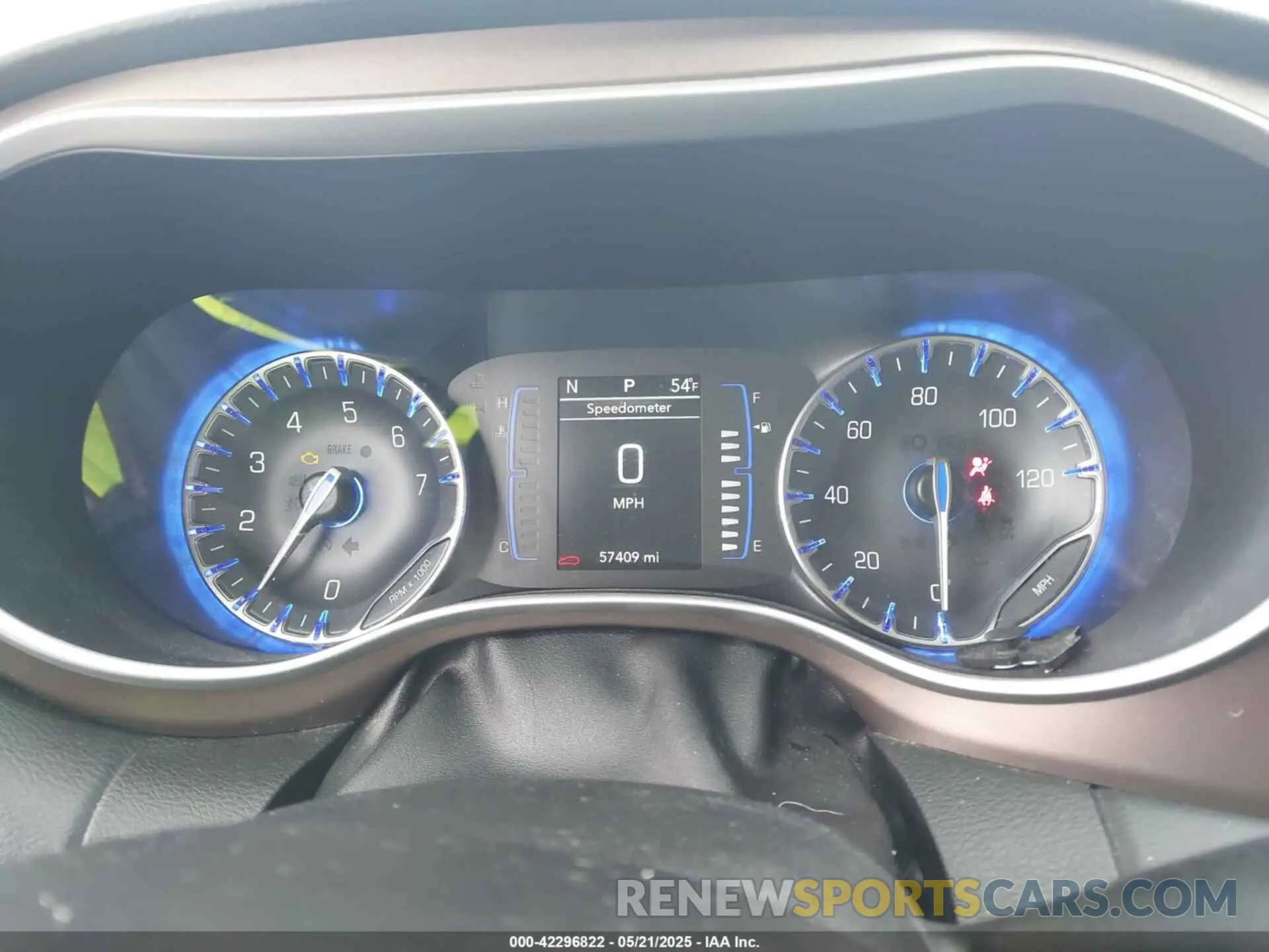 7 Фотография поврежденного автомобиля 2C4RC1FG9KR629550 CHRYSLER PACIFICA 2019