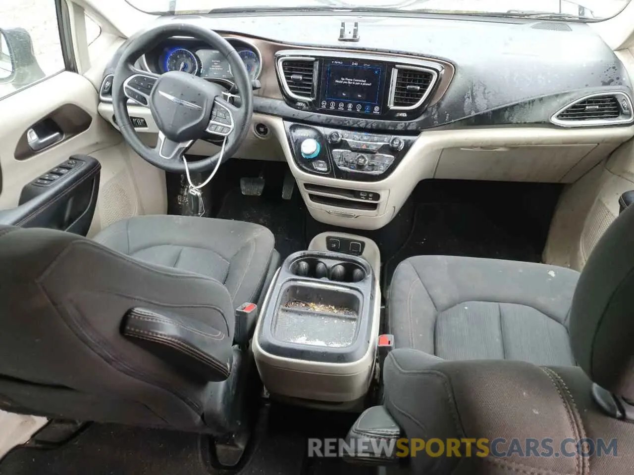 8 Photograph of a damaged car 2C4RC1FGXKR525472 CHRYSLER PACIFICA 2019