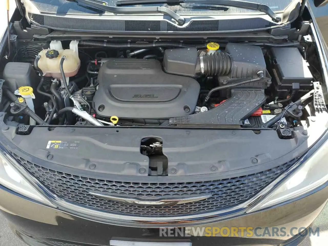12 Photograph of a damaged car 2C4RC1FGXKR567351 CHRYSLER PACIFICA 2019