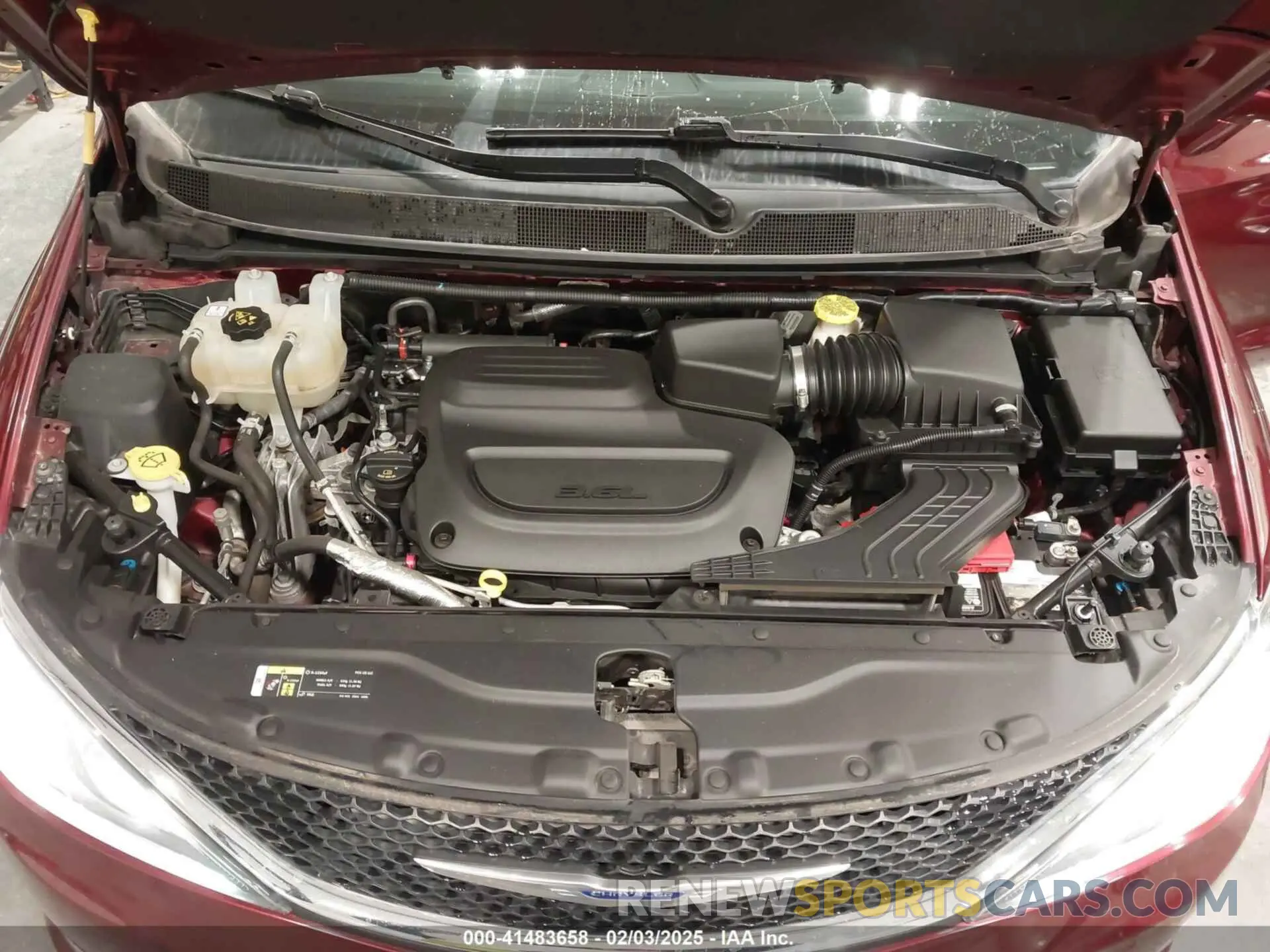 10 Фотография поврежденного автомобиля 2C4RC1FGXKR706264 CHRYSLER PACIFICA 2019