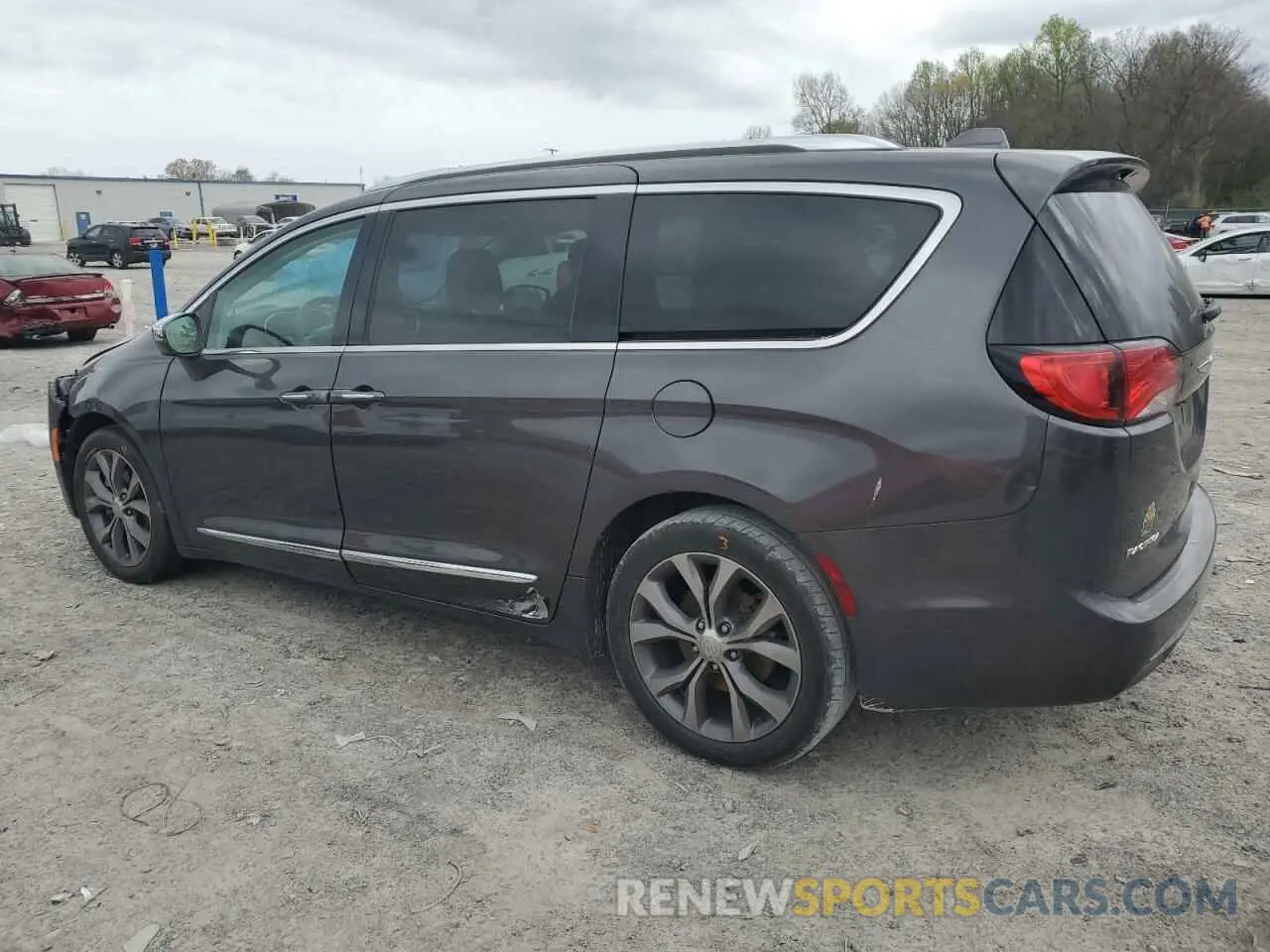 2 Photograph of a damaged car 2C4RC1GG1KR597630 CHRYSLER PACIFICA 2019