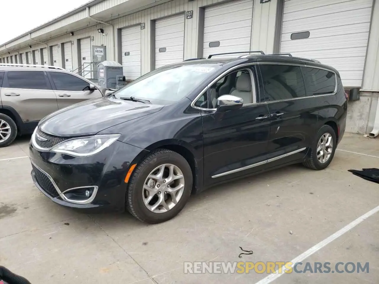 1 Photograph of a damaged car 2C4RC1GG4KR551743 CHRYSLER PACIFICA 2019