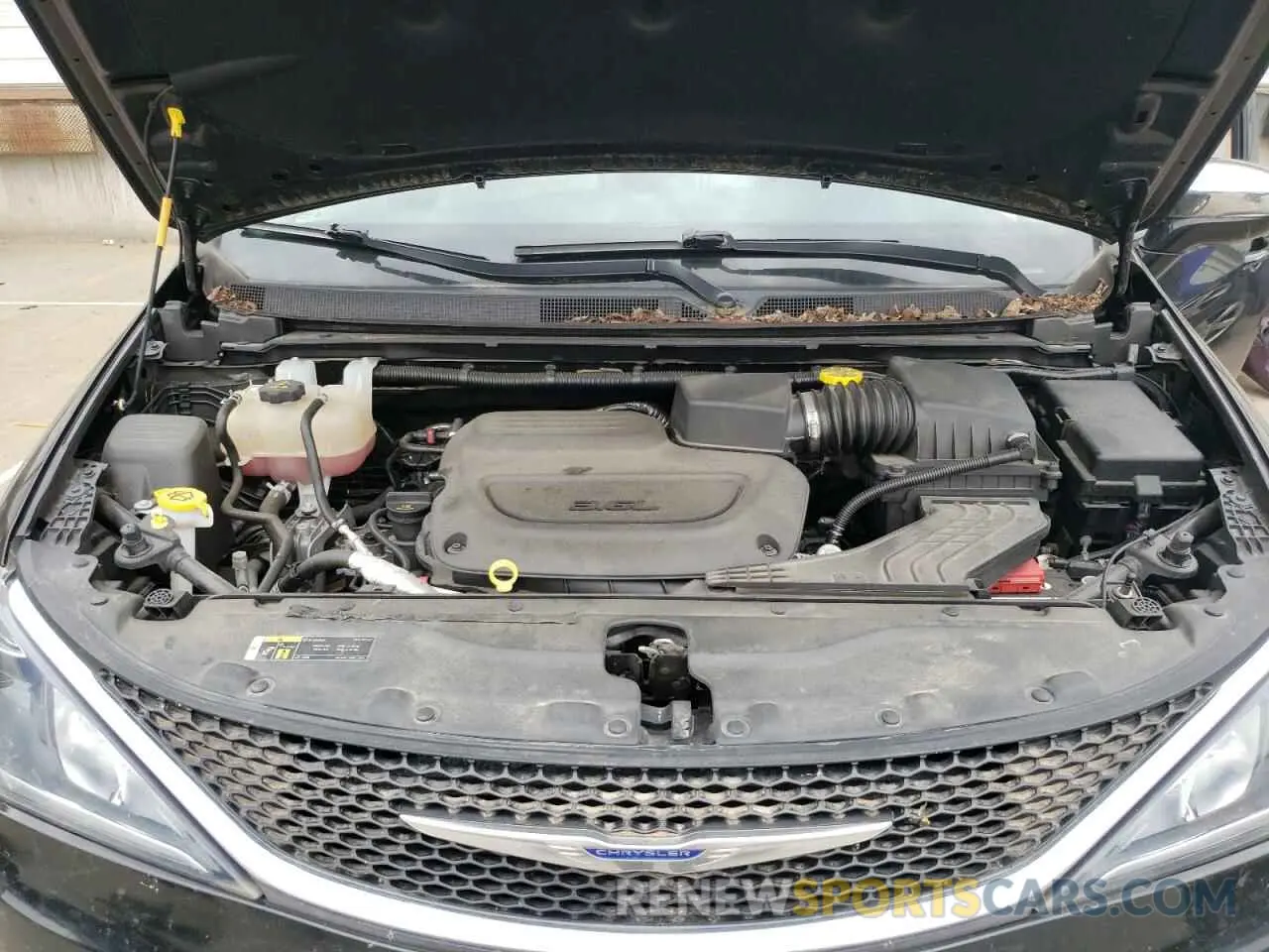 12 Photograph of a damaged car 2C4RC1GG4KR551743 CHRYSLER PACIFICA 2019