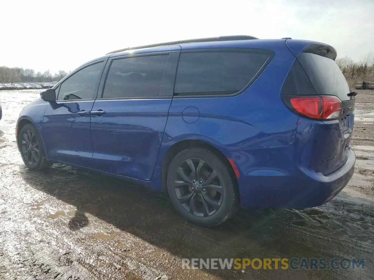 2 Фотография поврежденного автомобиля 2C4RC1GG6KR686870 CHRYSLER PACIFICA 2019