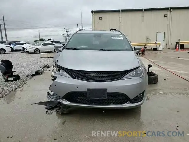 15 Photograph of a damaged car 2C4RC1GG7KR541692 CHRYSLER PACIFICA 2019