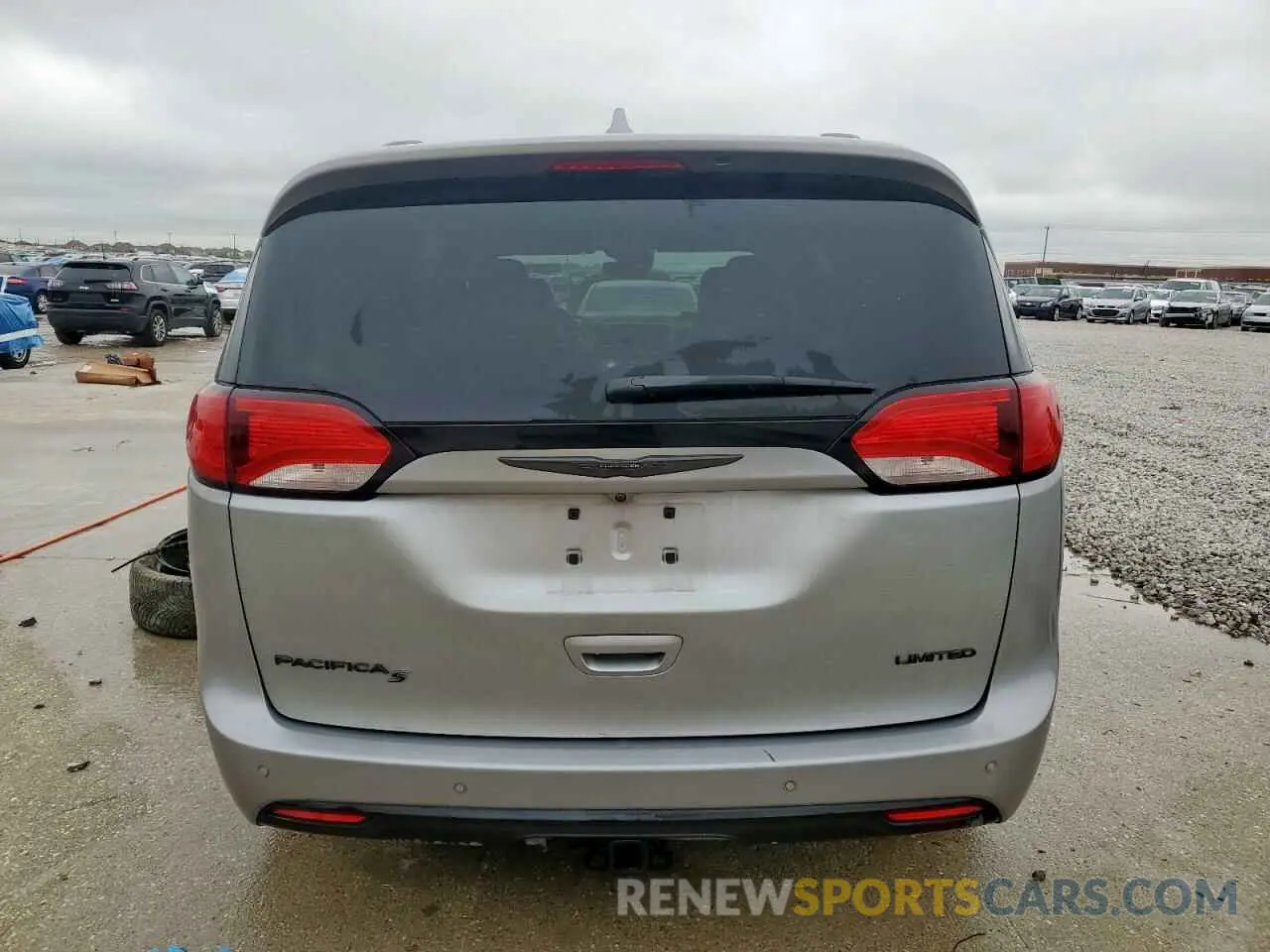 6 Photograph of a damaged car 2C4RC1GG7KR541692 CHRYSLER PACIFICA 2019