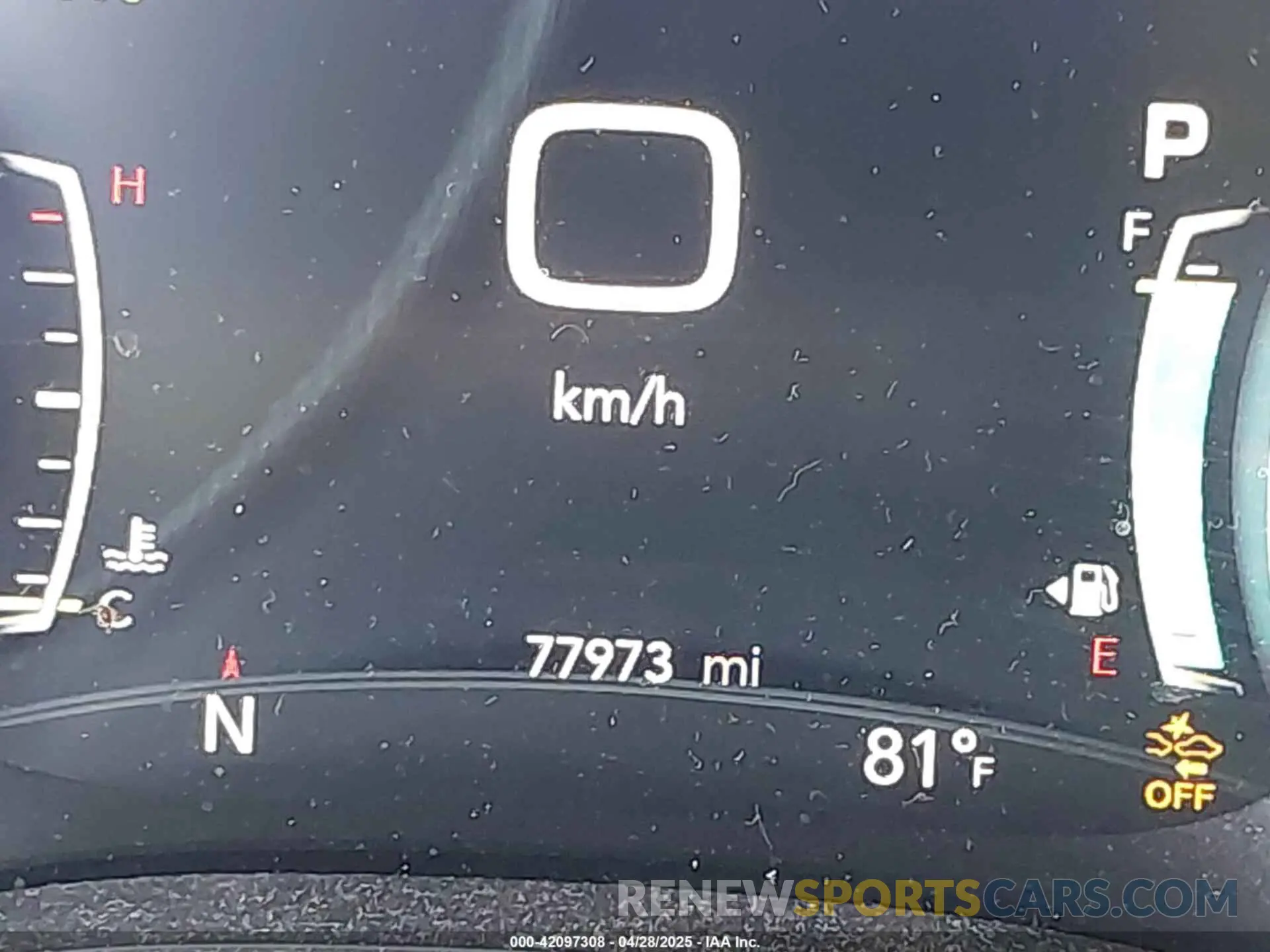 15 Photograph of a damaged car 2C4RC1GG8KR657371 CHRYSLER PACIFICA 2019