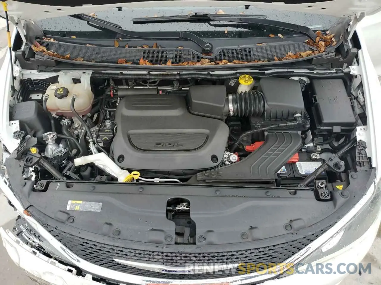 12 Фотография поврежденного автомобиля 2C4RC1GG9KR741411 CHRYSLER PACIFICA 2019