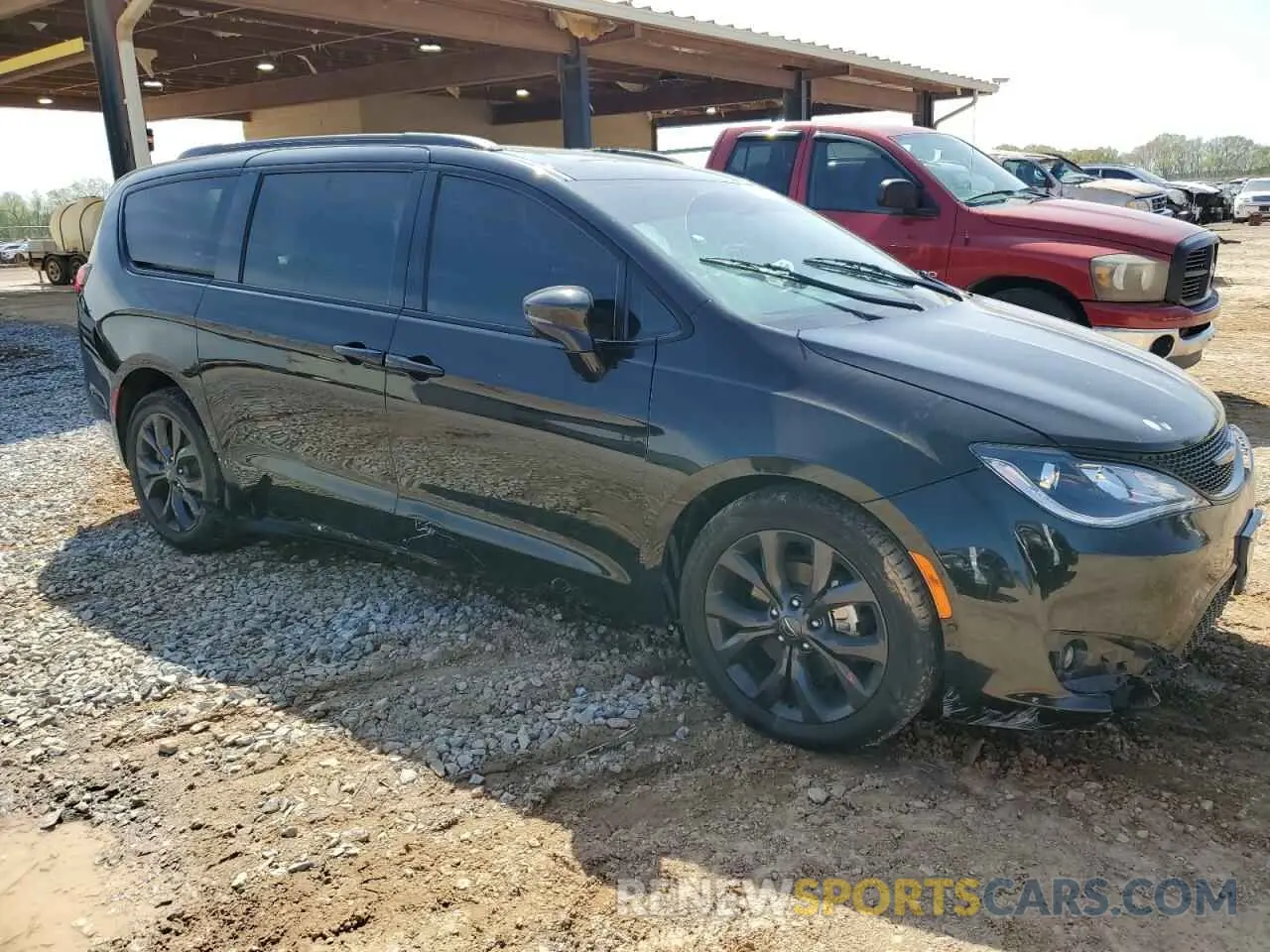4 Фотография поврежденного автомобиля 2C4RC1GGXKR616773 CHRYSLER PACIFICA 2019