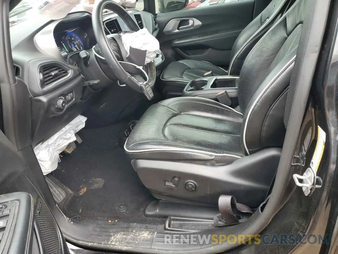 7 Фотография поврежденного автомобиля 2C4RC1GGXKR616773 CHRYSLER PACIFICA 2019