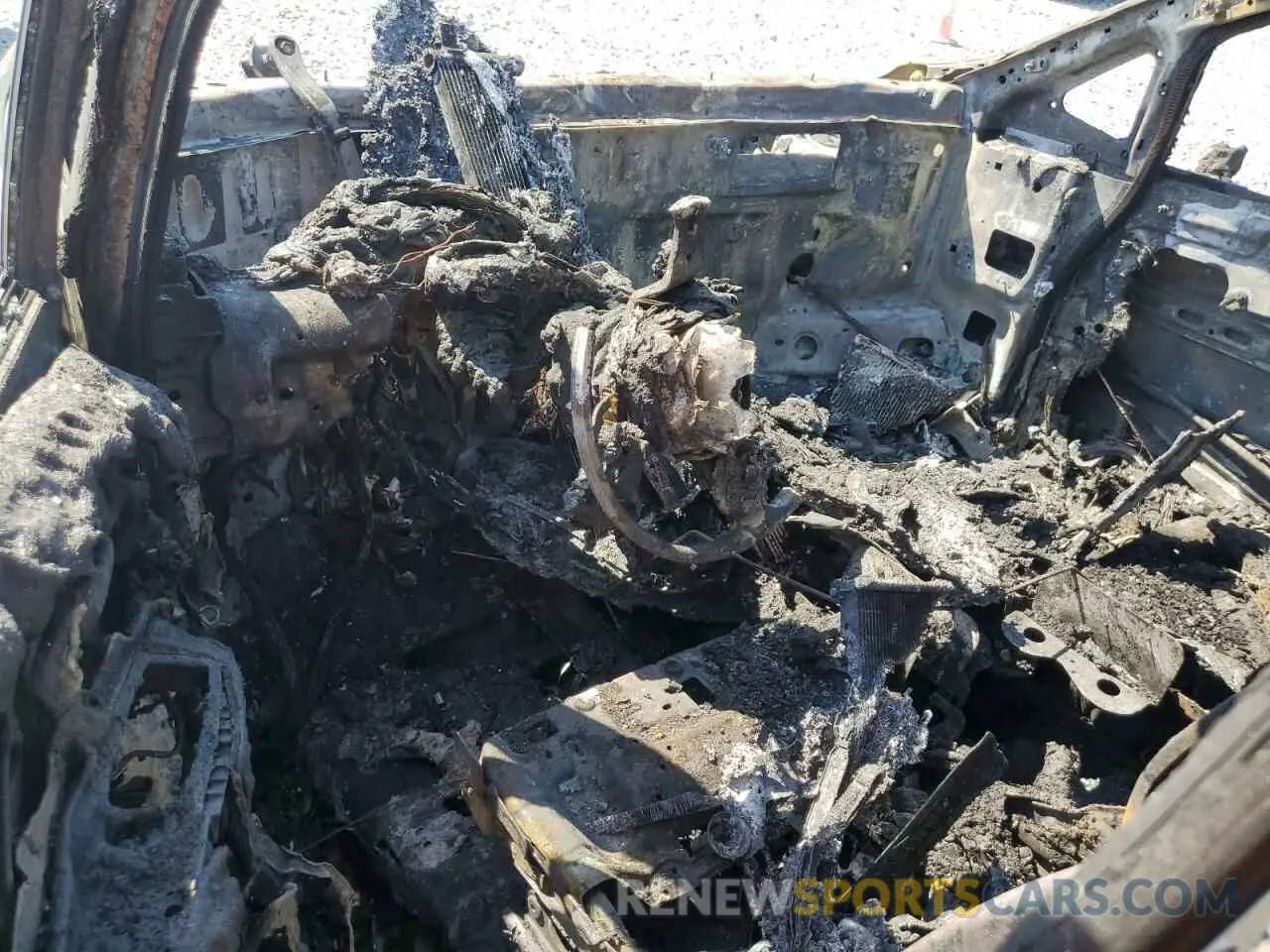 8 Photograph of a damaged car 2C4RC1BG1LR115957 CHRYSLER PACIFICA 2020