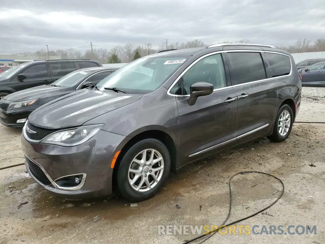 1 Photograph of a damaged car 2C4RC1BG1LR125310 CHRYSLER PACIFICA 2020
