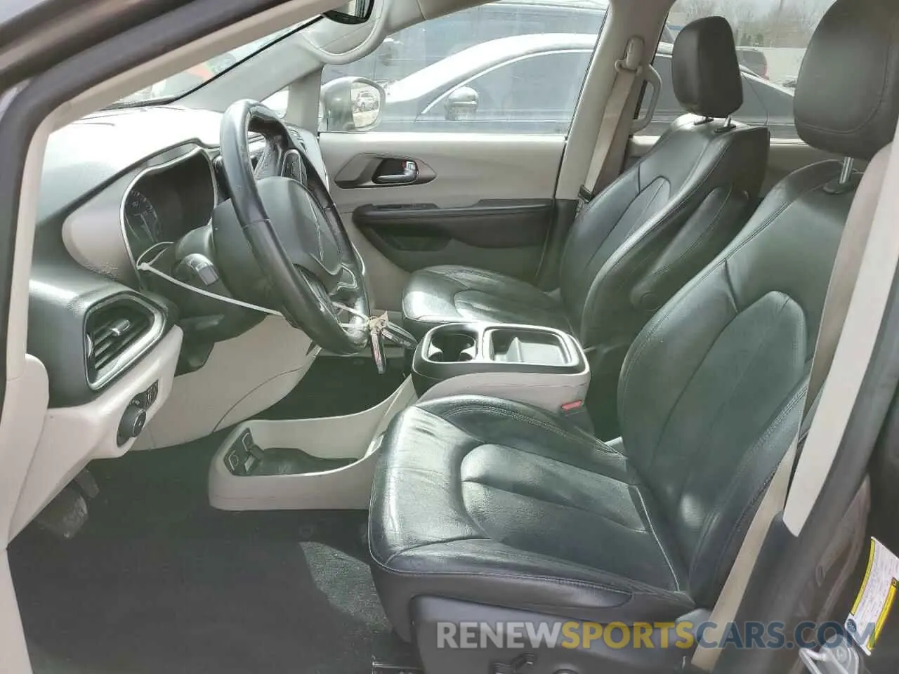 7 Photograph of a damaged car 2C4RC1BG1LR125310 CHRYSLER PACIFICA 2020