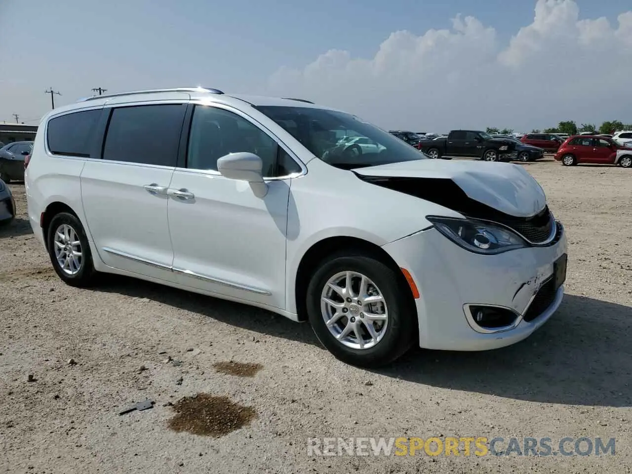 4 Photograph of a damaged car 2C4RC1BG1LR250341 CHRYSLER PACIFICA 2020