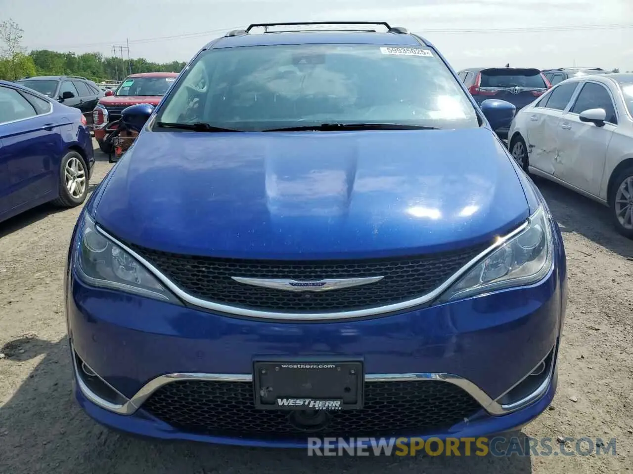4 Photograph of a damaged car 2C4RC1BG2LR103350 CHRYSLER PACIFICA 2020
