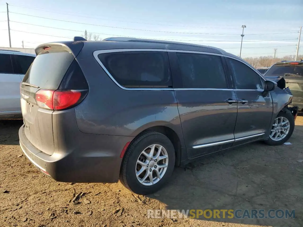 3 Фотография поврежденного автомобиля 2C4RC1BG2LR116146 CHRYSLER PACIFICA 2020