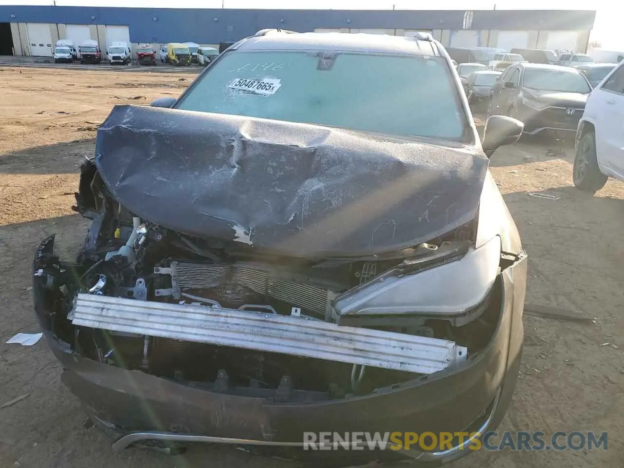 5 Фотография поврежденного автомобиля 2C4RC1BG2LR116146 CHRYSLER PACIFICA 2020