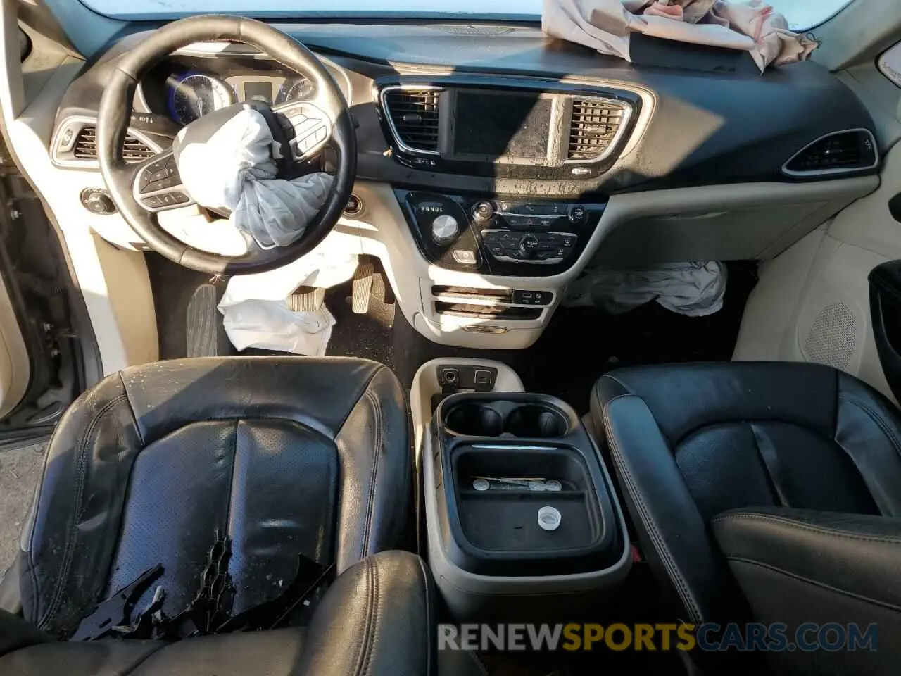 8 Фотография поврежденного автомобиля 2C4RC1BG2LR116146 CHRYSLER PACIFICA 2020