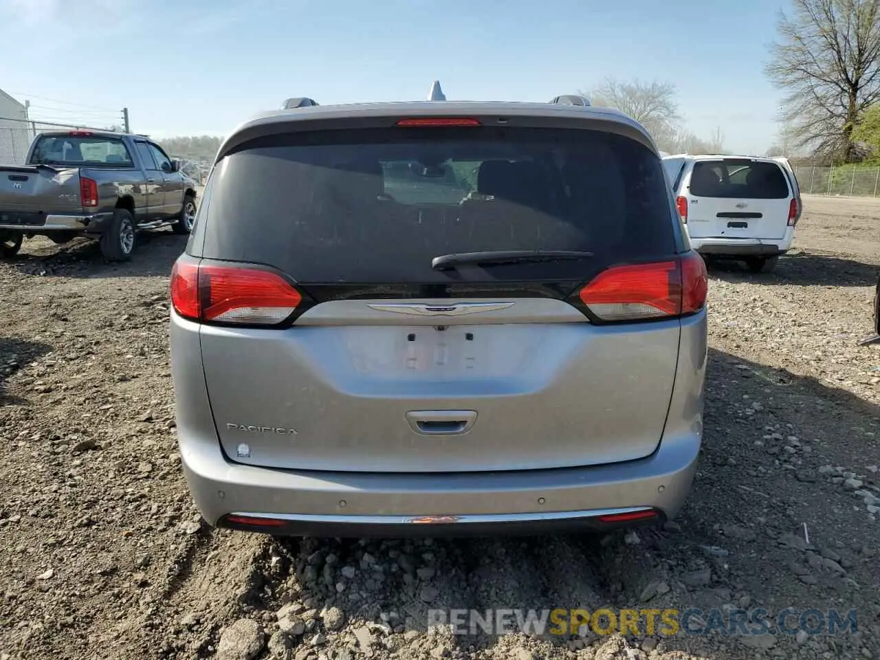 6 Photograph of a damaged car 2C4RC1BG2LR279959 CHRYSLER PACIFICA 2020