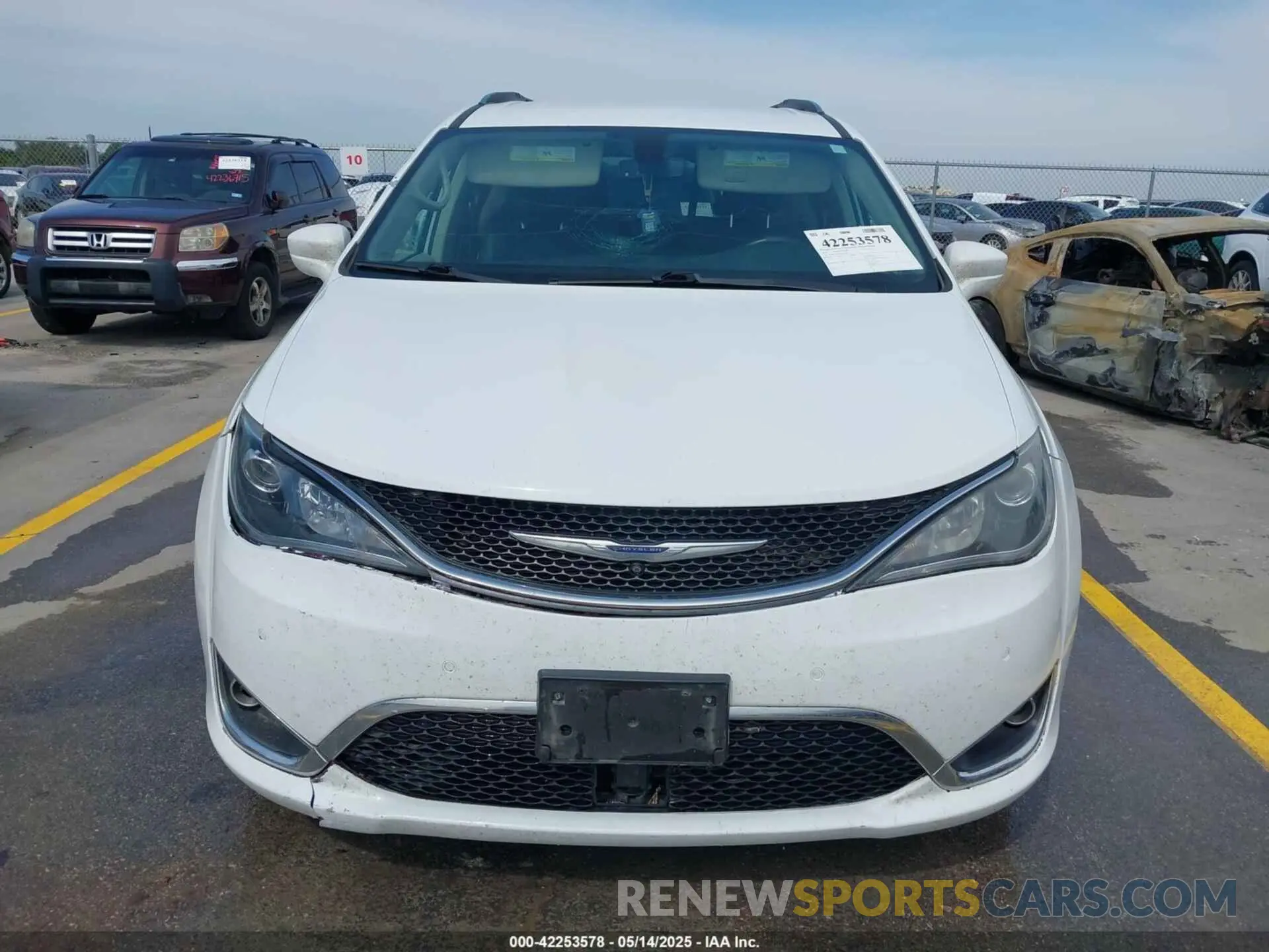 12 Фотография поврежденного автомобиля 2C4RC1BG3LR115250 CHRYSLER PACIFICA 2020