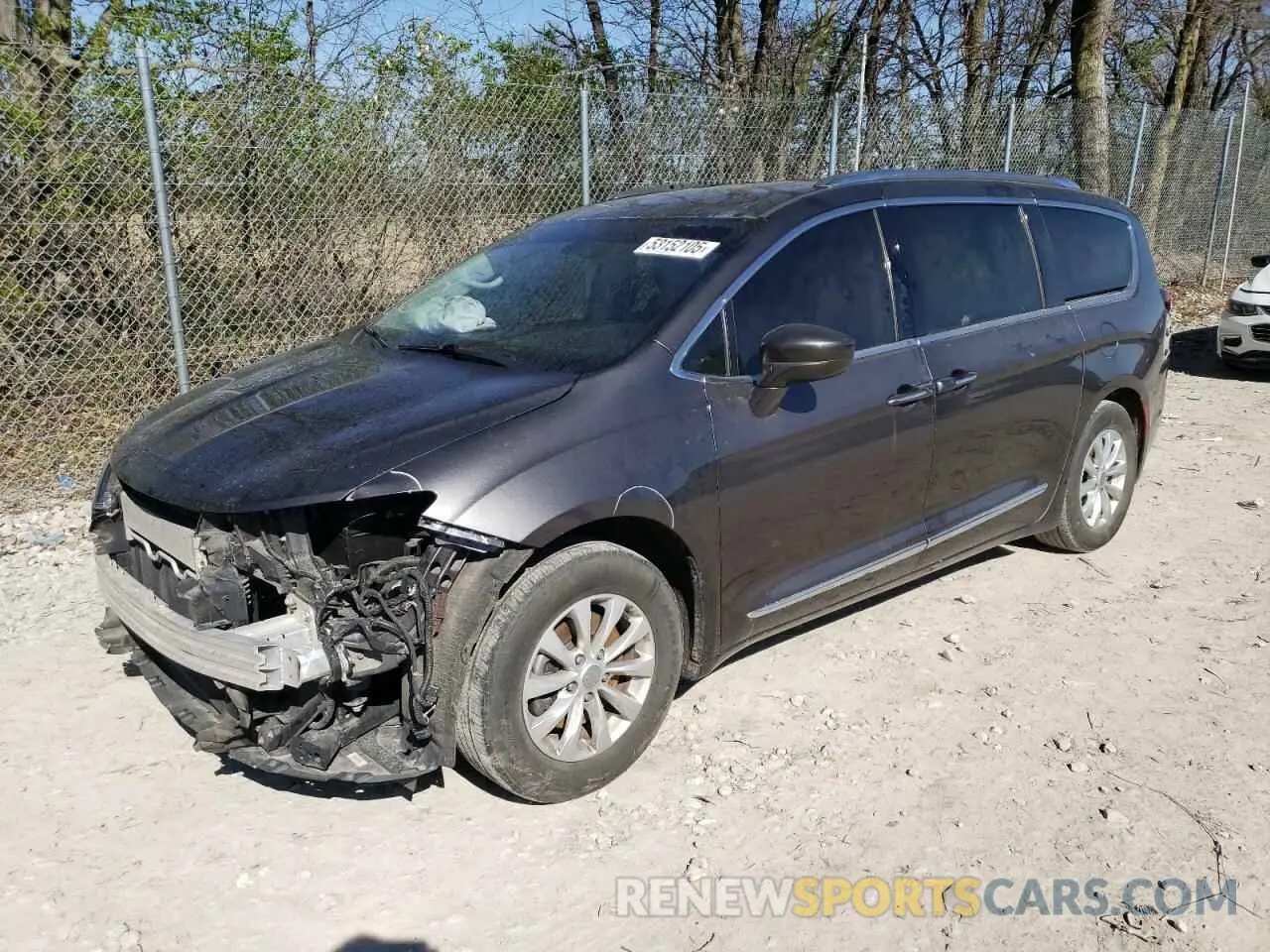 1 Фотография поврежденного автомобиля 2C4RC1BG3LR176792 CHRYSLER PACIFICA 2020