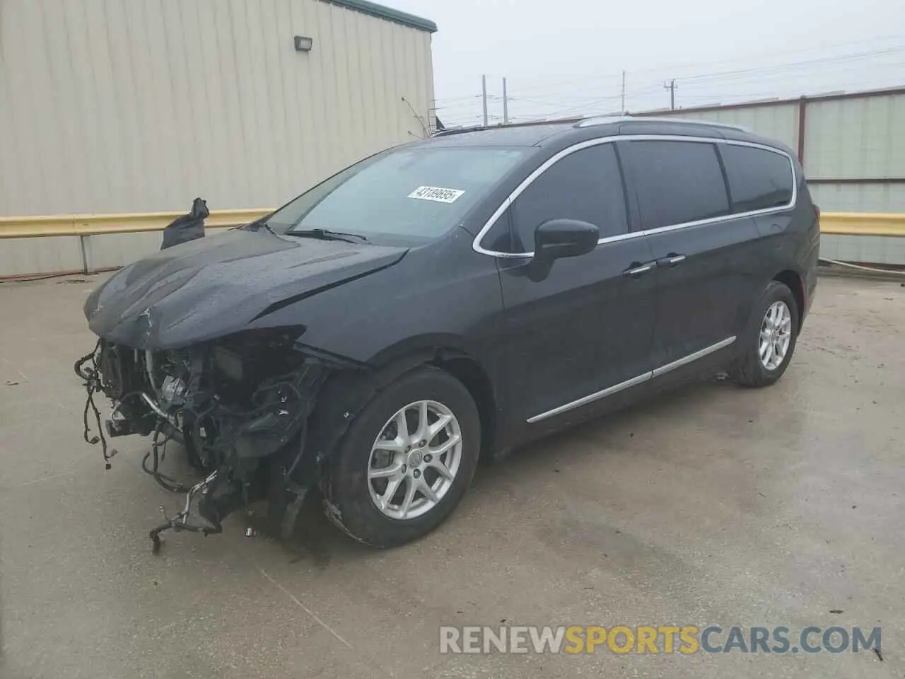 1 Фотография поврежденного автомобиля 2C4RC1BG3LR204980 CHRYSLER PACIFICA 2020