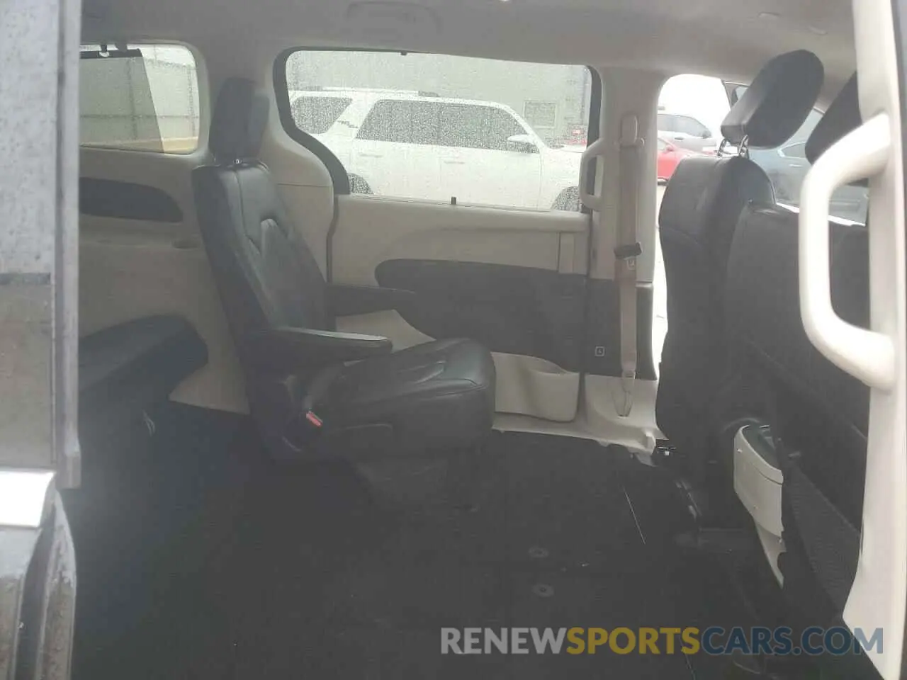 11 Фотография поврежденного автомобиля 2C4RC1BG3LR204980 CHRYSLER PACIFICA 2020