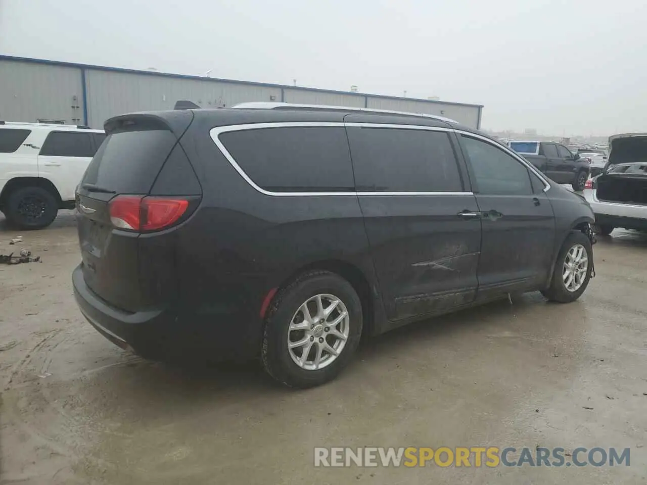 3 Фотография поврежденного автомобиля 2C4RC1BG3LR204980 CHRYSLER PACIFICA 2020