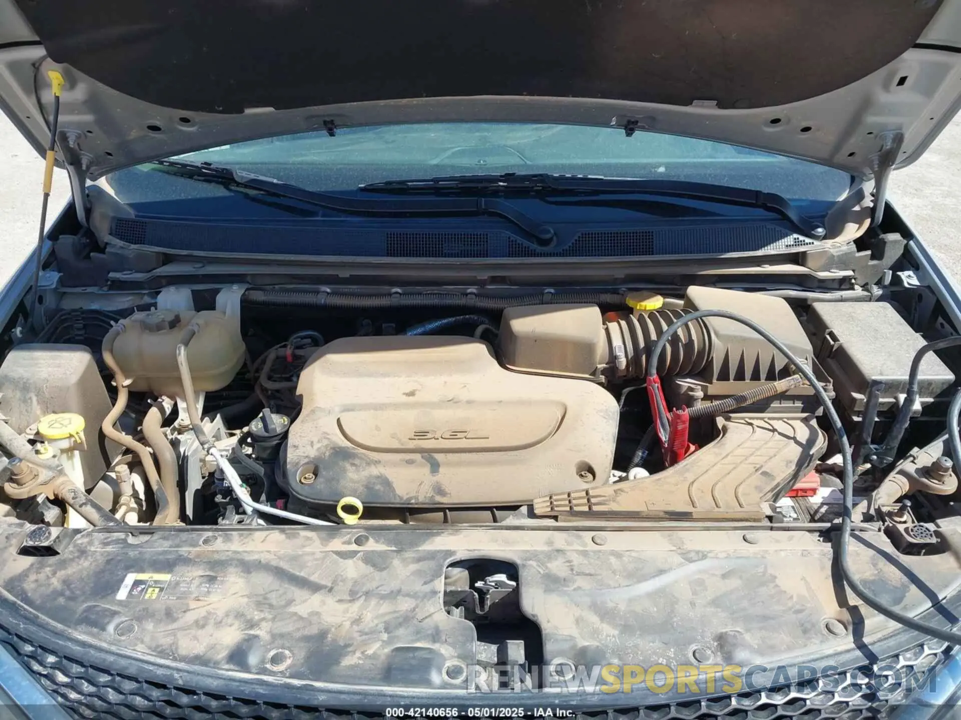 10 Photograph of a damaged car 2C4RC1BG4LR272446 CHRYSLER PACIFICA 2020