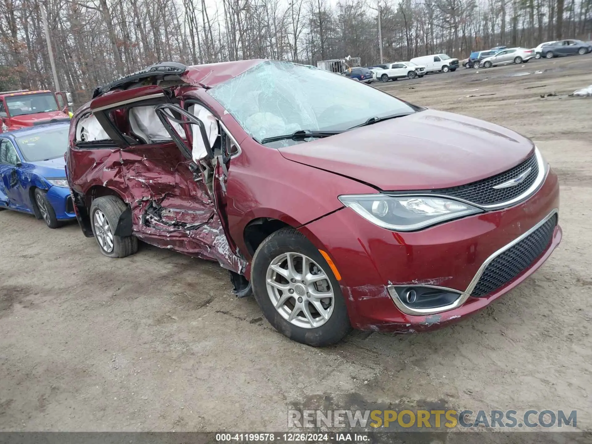 1 Фотография поврежденного автомобиля 2C4RC1BG6LR275946 CHRYSLER PACIFICA 2020