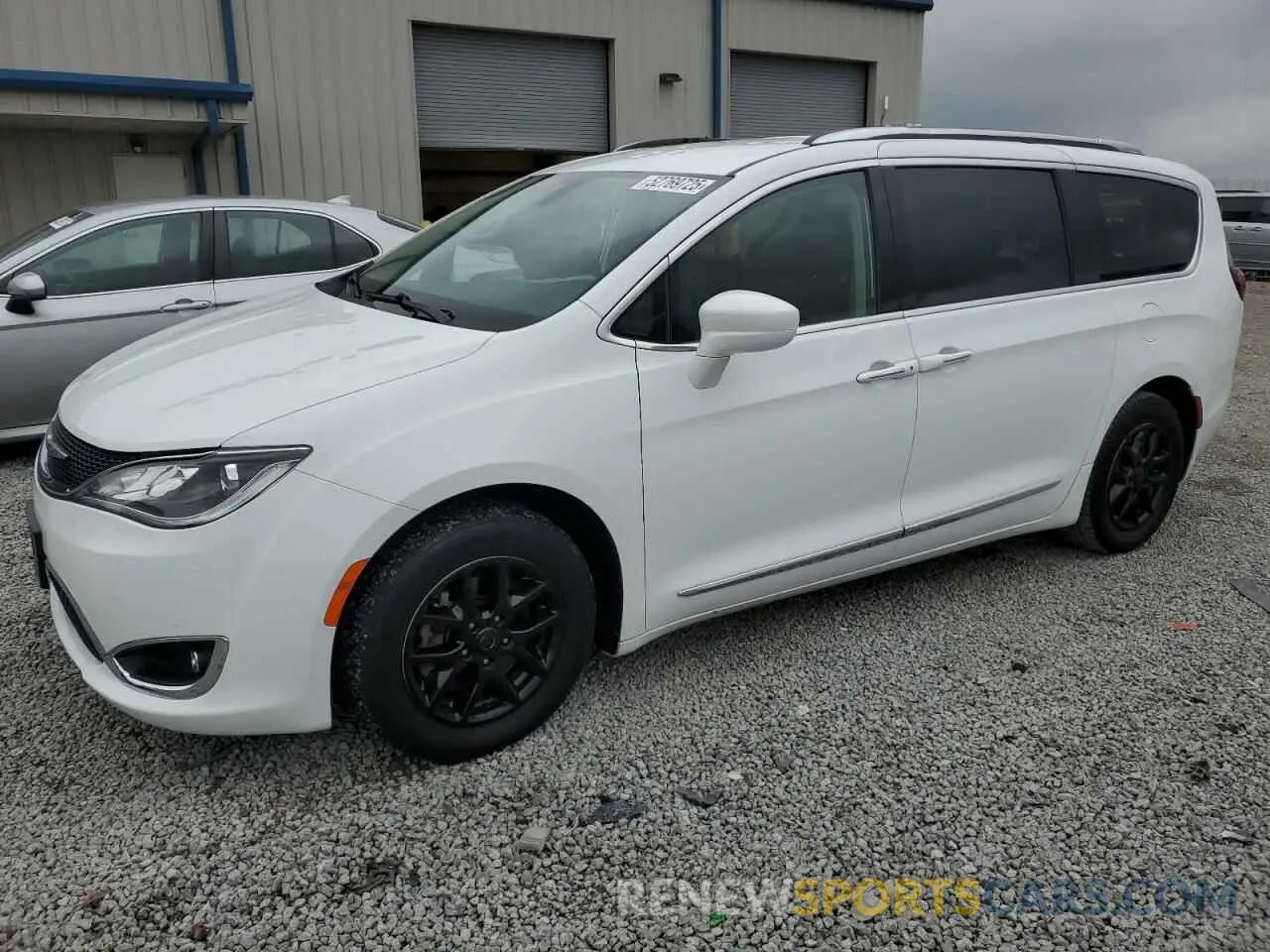 1 Фотография поврежденного автомобиля 2C4RC1BG8LR279254 CHRYSLER PACIFICA 2020