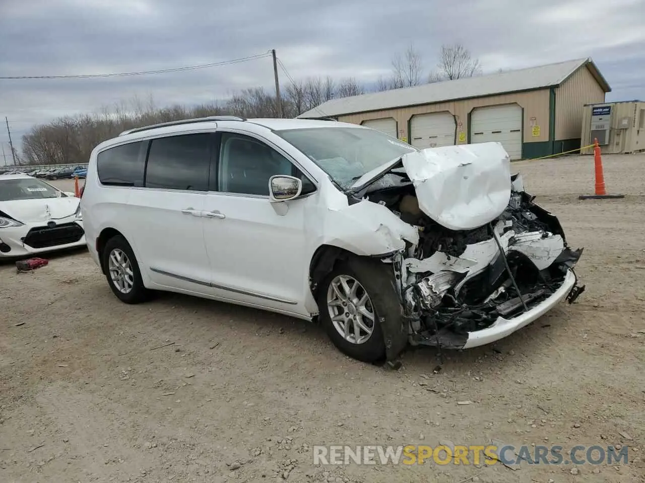4 Фотография поврежденного автомобиля 2C4RC1BG9LR134904 CHRYSLER PACIFICA 2020