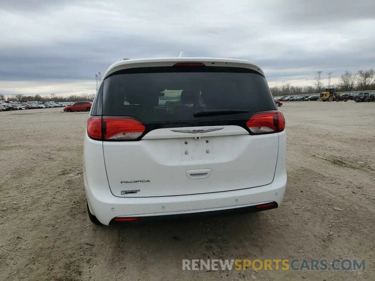 6 Фотография поврежденного автомобиля 2C4RC1BG9LR134904 CHRYSLER PACIFICA 2020