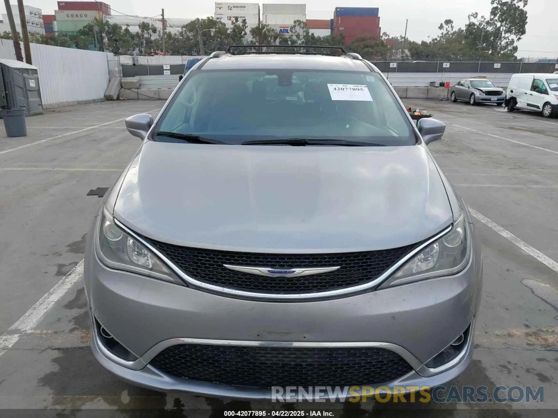 12 Photograph of a damaged car 2C4RC1BG9LR272118 CHRYSLER PACIFICA 2020