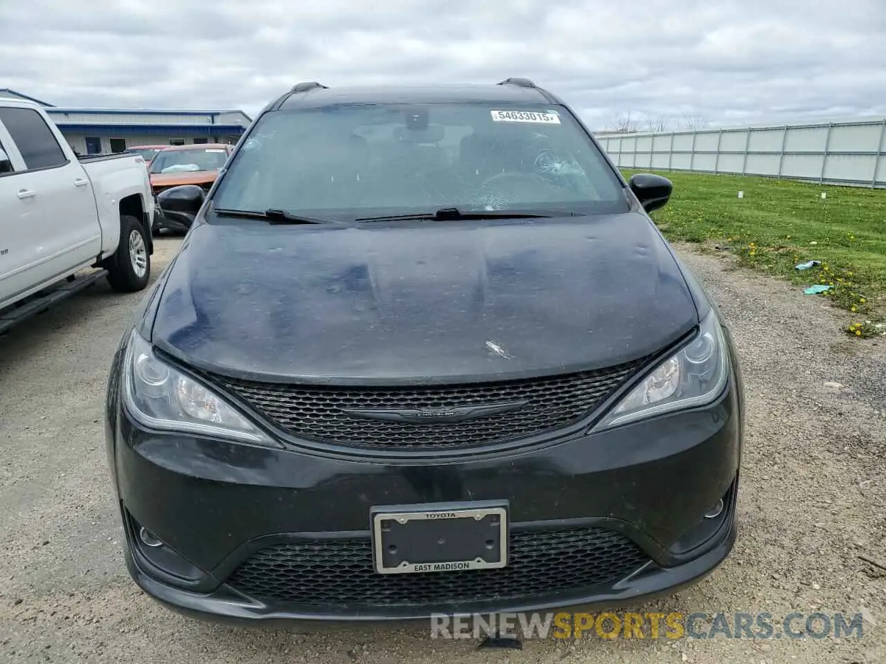 5 Photograph of a damaged car 2C4RC1EG0LR149108 CHRYSLER PACIFICA 2020