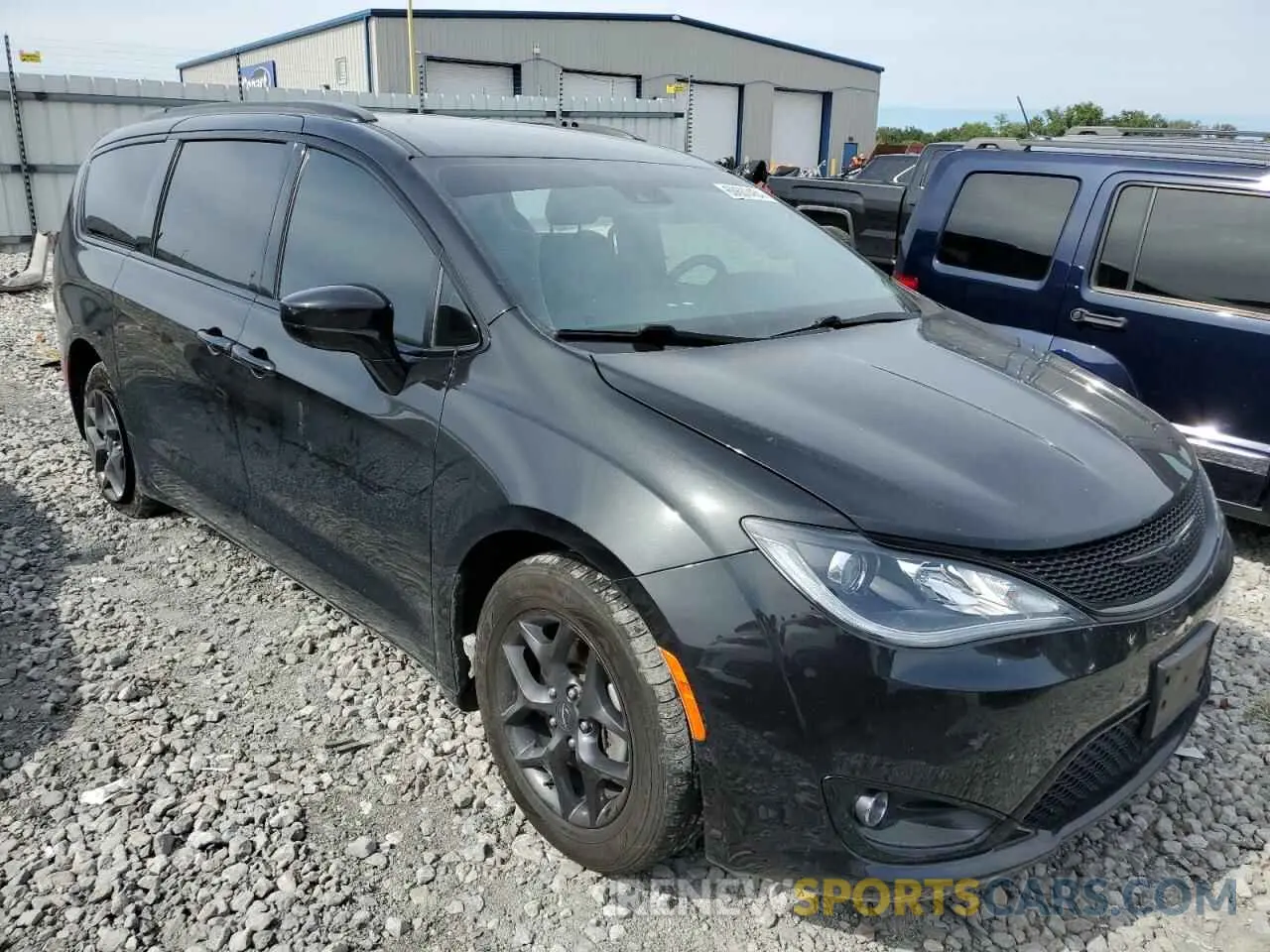 4 Фотография поврежденного автомобиля 2C4RC1EG1LR126520 CHRYSLER PACIFICA 2020