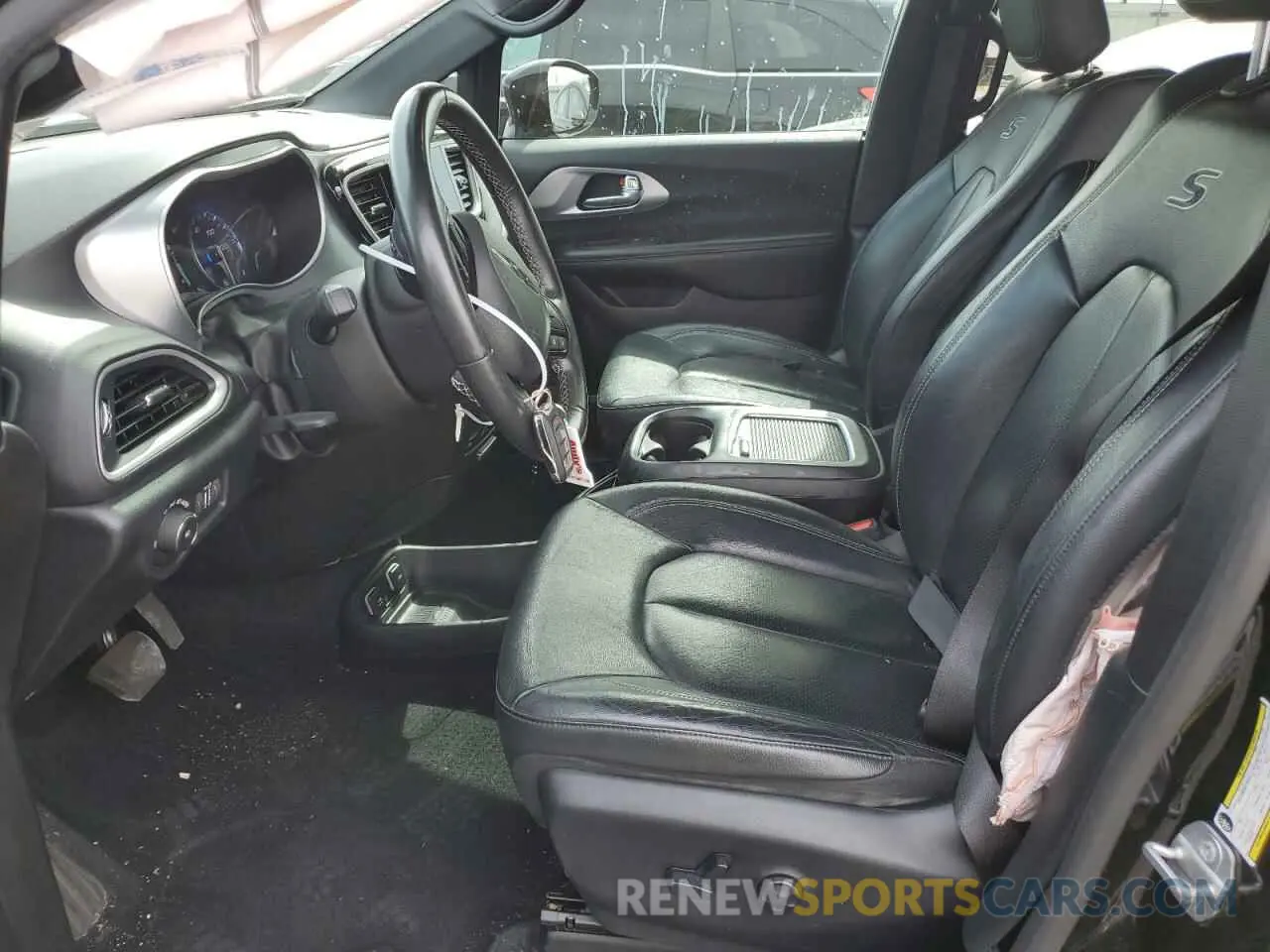 7 Фотография поврежденного автомобиля 2C4RC1EG1LR126520 CHRYSLER PACIFICA 2020