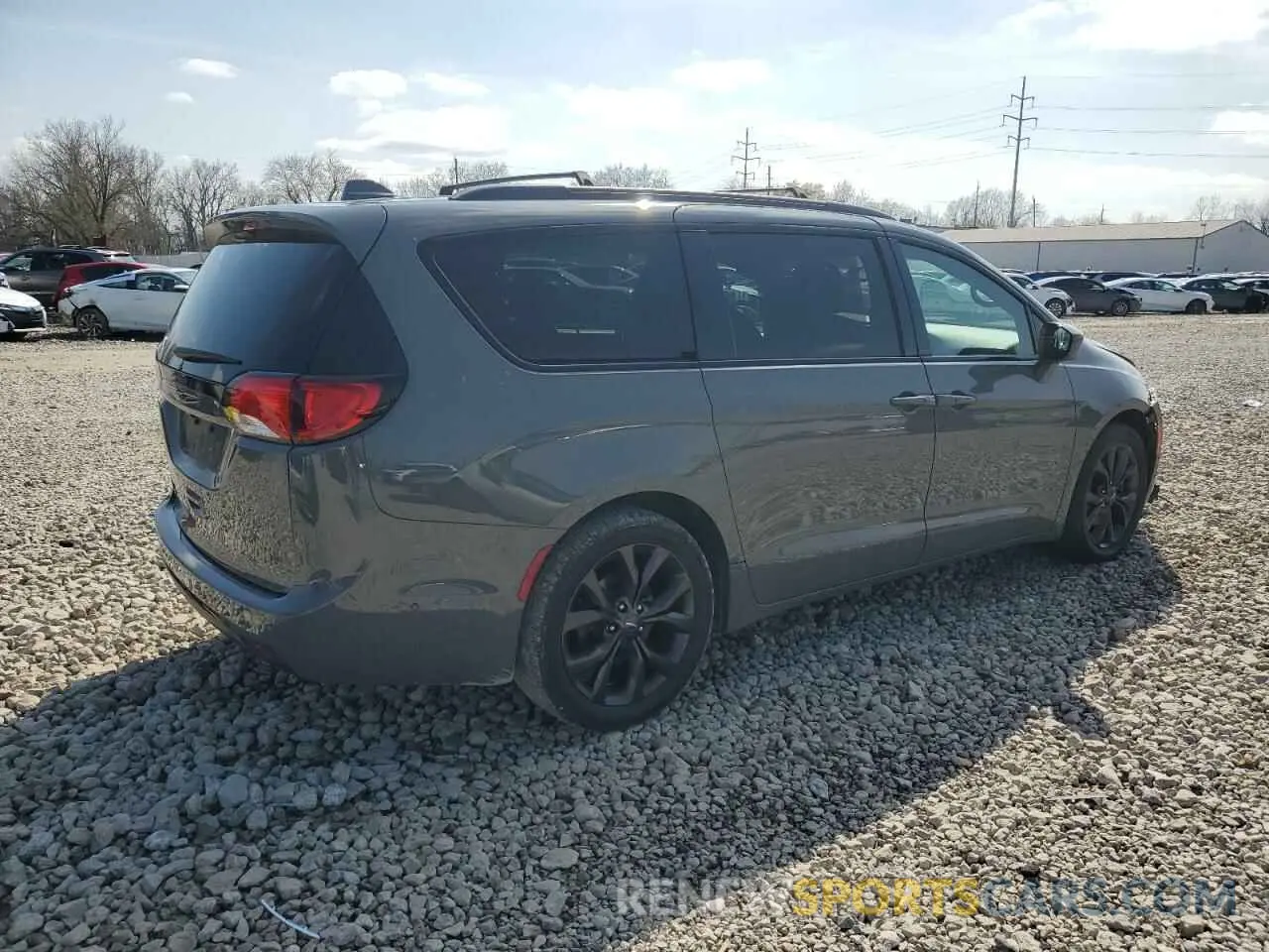 3 Photograph of a damaged car 2C4RC1EG5LR137360 CHRYSLER PACIFICA 2020