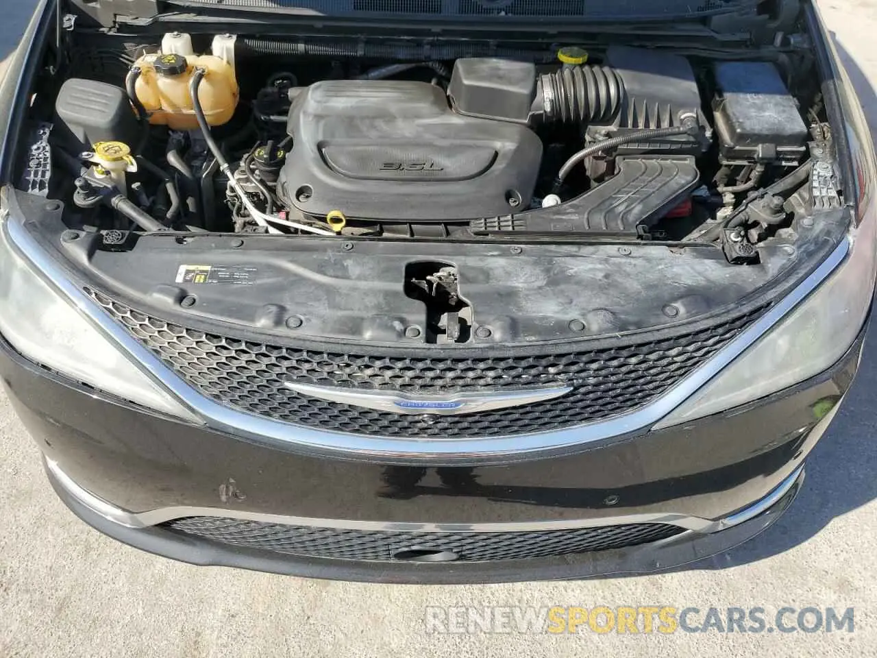 12 Photograph of a damaged car 2C4RC1EG9LR141296 CHRYSLER PACIFICA 2020