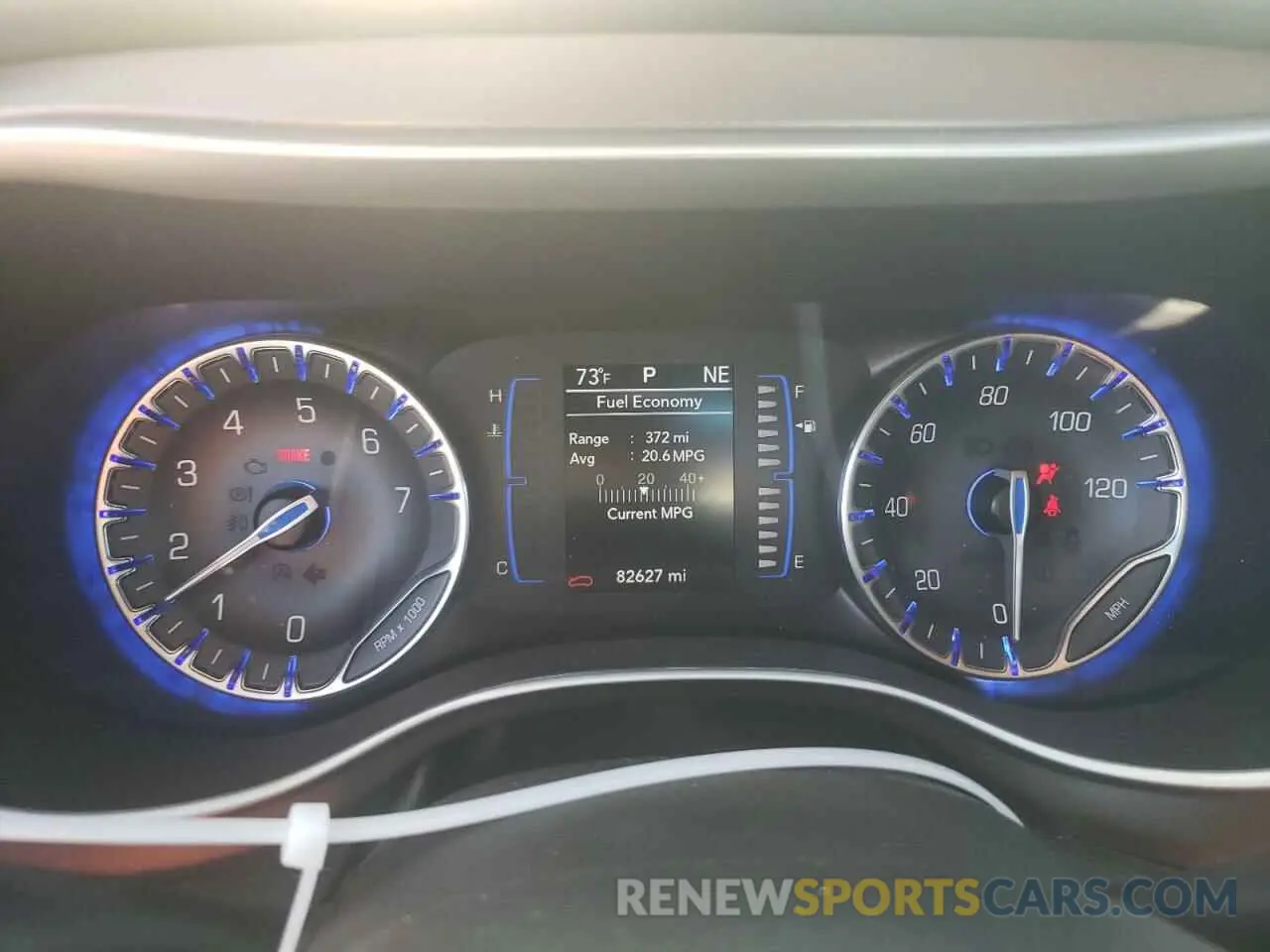 9 Фотография поврежденного автомобиля 2C4RC1FG1LR235770 CHRYSLER PACIFICA 2020