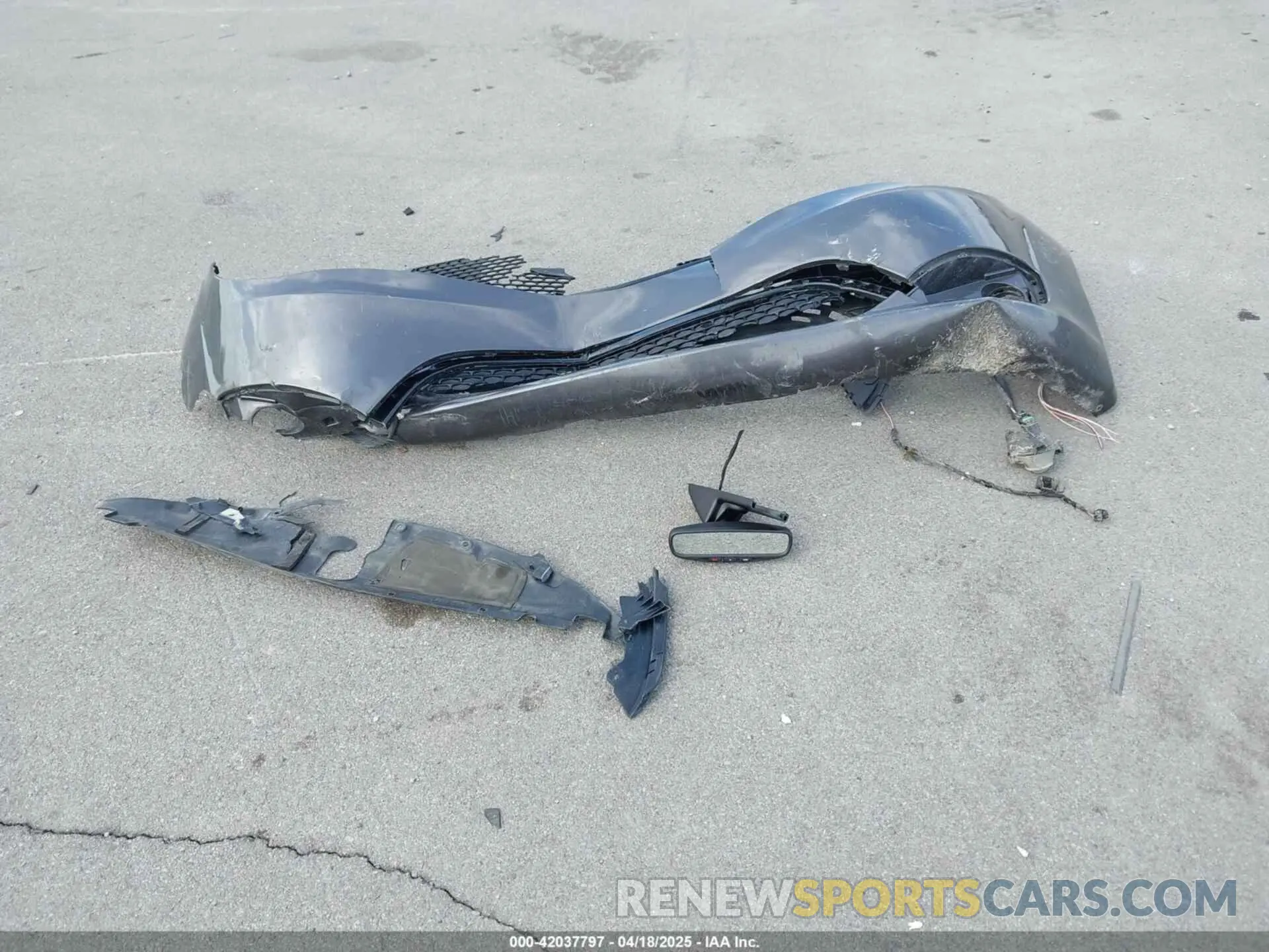 11 Photograph of a damaged car 2C4RC1FG3LR109958 CHRYSLER PACIFICA 2020